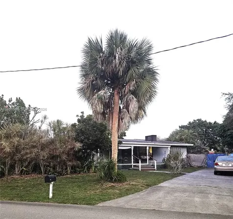 5096 SW 28 Terrace Dania Beach FL 33312