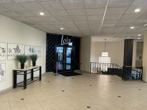 5555 Collins Avenue Miami Beach FL 33140