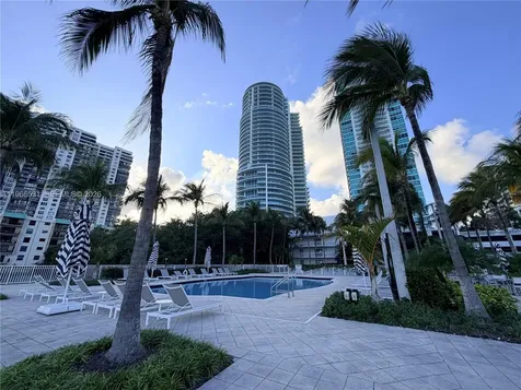 2101 Brickell Avenue Miami FL 33129