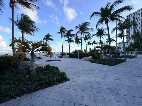 2101 Brickell Avenue Miami FL 33129