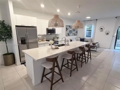 10407 NW 82nd Street Doral FL 33178