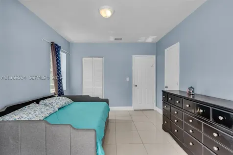 15021 NE 11th Avenue Miami FL 33161