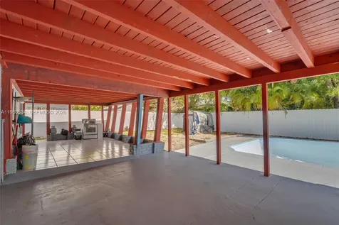15021 NE 11th Avenue Miami FL 33161