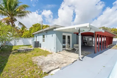 15021 NE 11th Avenue Miami FL 33161