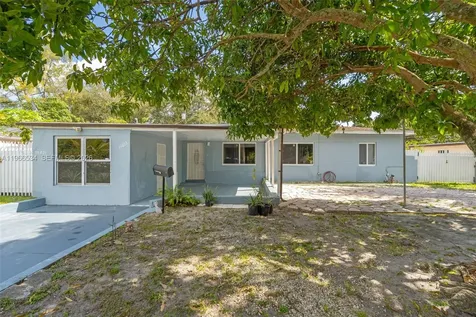 15021 NE 11th Avenue Miami FL 33161