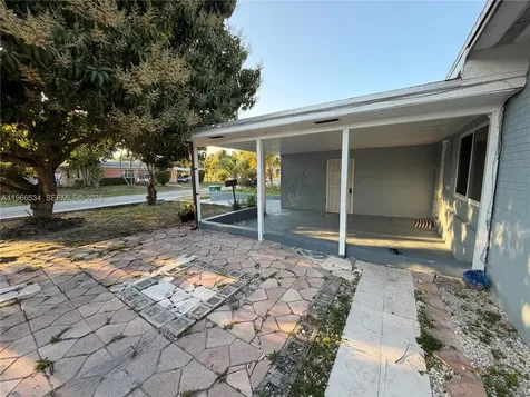 15021 NE 11th Avenue Miami FL 33161