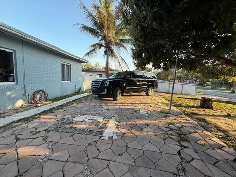 15021 NE 11th Avenue Miami FL 33161