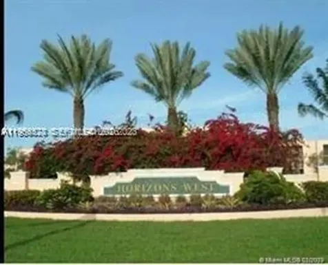 8520 SW 133rd Avenue Road Miami FL 33183