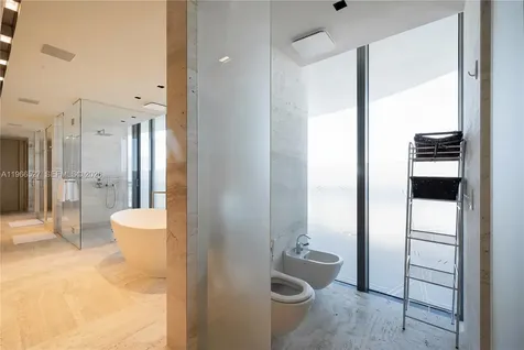 19575 Collins Avenue Sunny Isles Beach FL 33160
