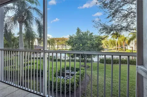 650 SW 124th Terrace Pembroke Pines FL 33027