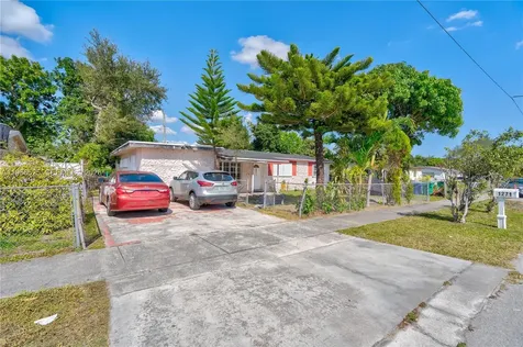 1271 NE 211th Street Miami FL 33179