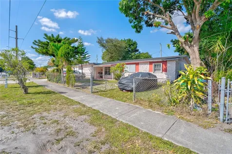 1271 NE 211th Street Miami FL 33179