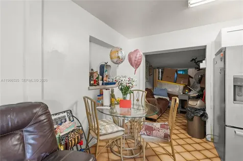 1271 NE 211th Street Miami FL 33179