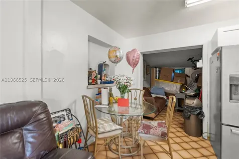 1271 NE 211th Street Miami FL 33179