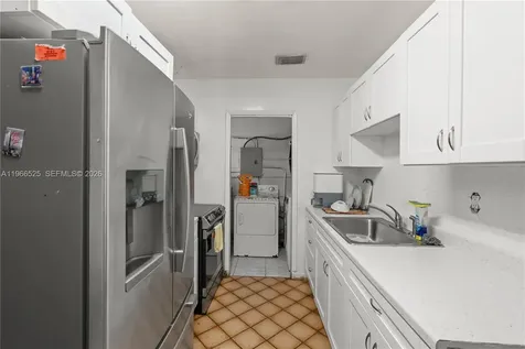 1271 NE 211th Street Miami FL 33179