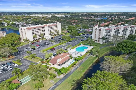 14475 Strathmore Lane Delray Beach FL 33446