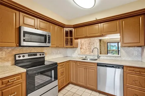 14475 Strathmore Lane Delray Beach FL 33446
