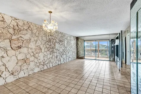14475 Strathmore Lane Delray Beach FL 33446