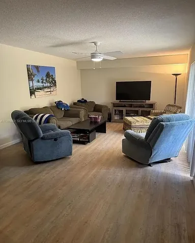 6222 62nd Way West Palm Beach FL 33409