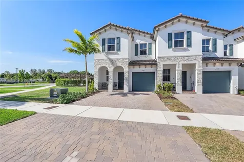 2361 NW 125th Street Miami FL 33167