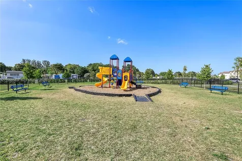 2361 NW 125th Street Miami FL 33167