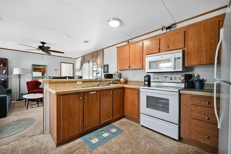8701 SW 17th Court Davie FL 33324