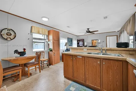 8701 SW 17th Court Davie FL 33324