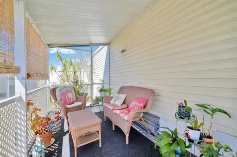 8701 SW 17th Court Davie FL 33324