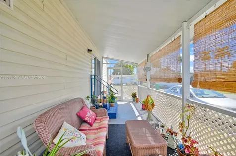 8701 SW 17th Court Davie FL 33324
