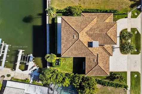 1070 Dana Court Marco Island FL 34145