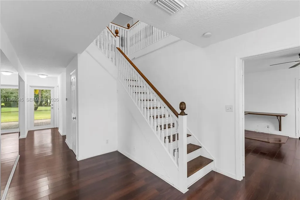 11069 Glenwood Drive Coral Springs FL 33065