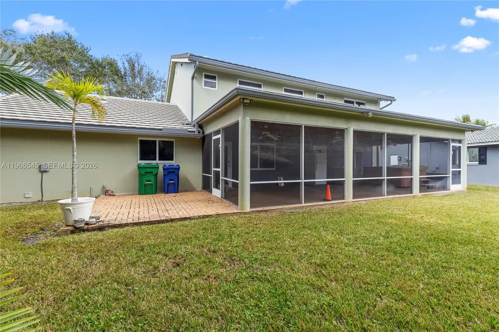 11069 Glenwood Drive Coral Springs FL 33065