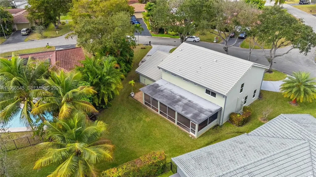 11069 Glenwood Drive Coral Springs FL 33065