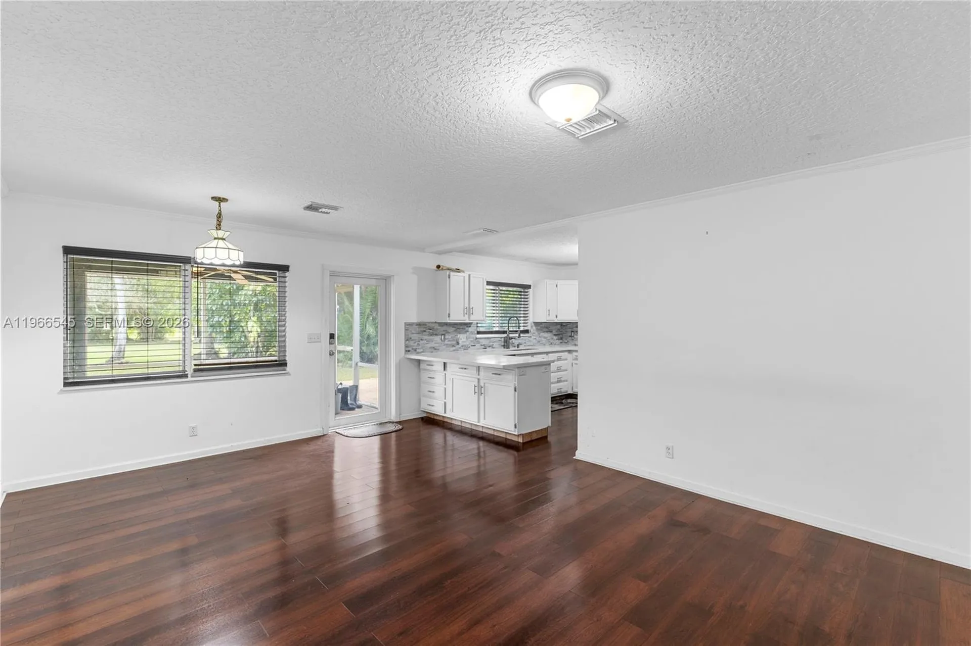 11069 Glenwood Drive Coral Springs FL 33065