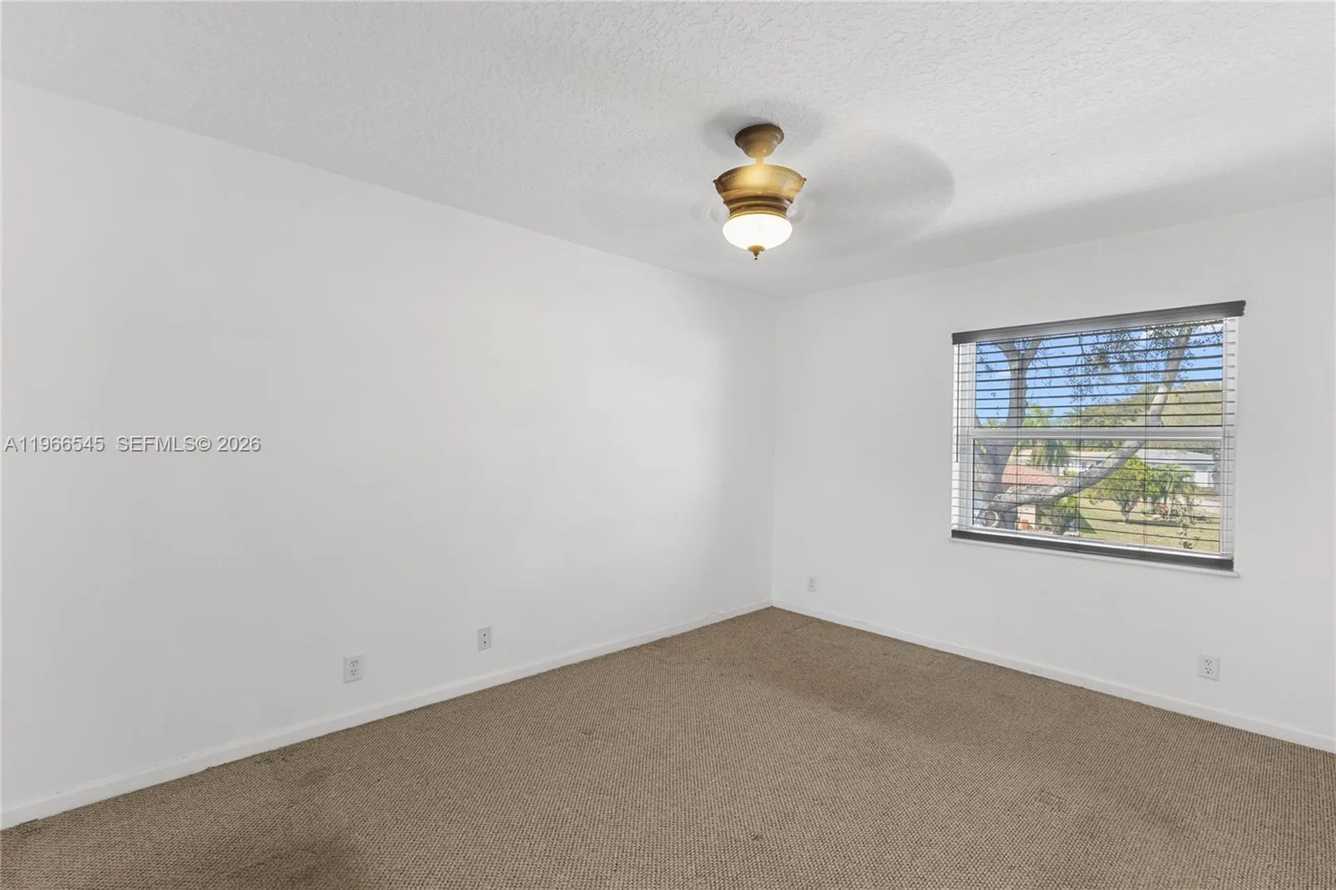 11069 Glenwood Drive Coral Springs FL 33065