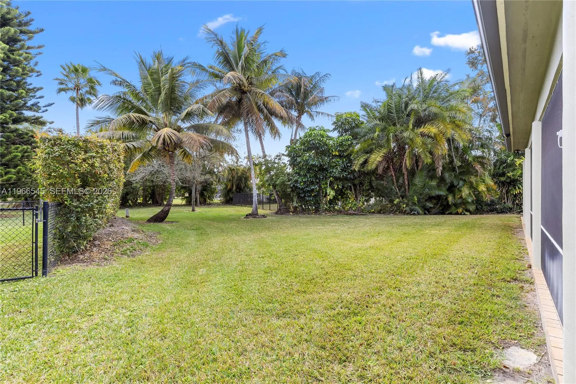 11069 Glenwood Drive Coral Springs FL 33065