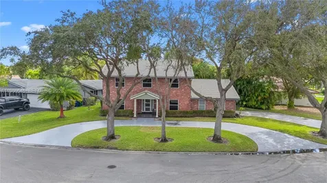 11069 Glenwood Drive Coral Springs FL 33065