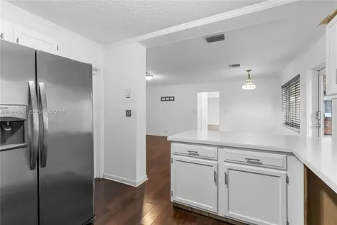 11069 Glenwood Drive Coral Springs FL 33065