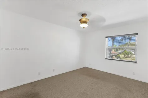 11069 Glenwood Drive Coral Springs FL 33065