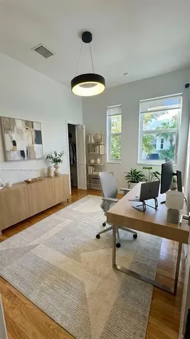 3063 Center Street Miami FL 33133