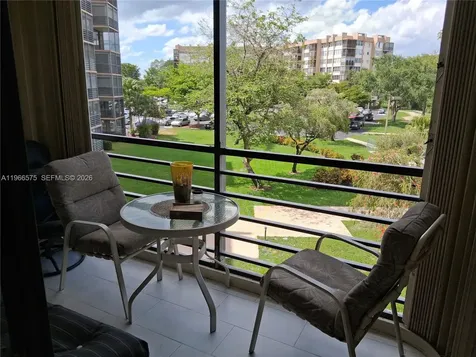 1300 St Charles Place Pembroke Pines FL 33026