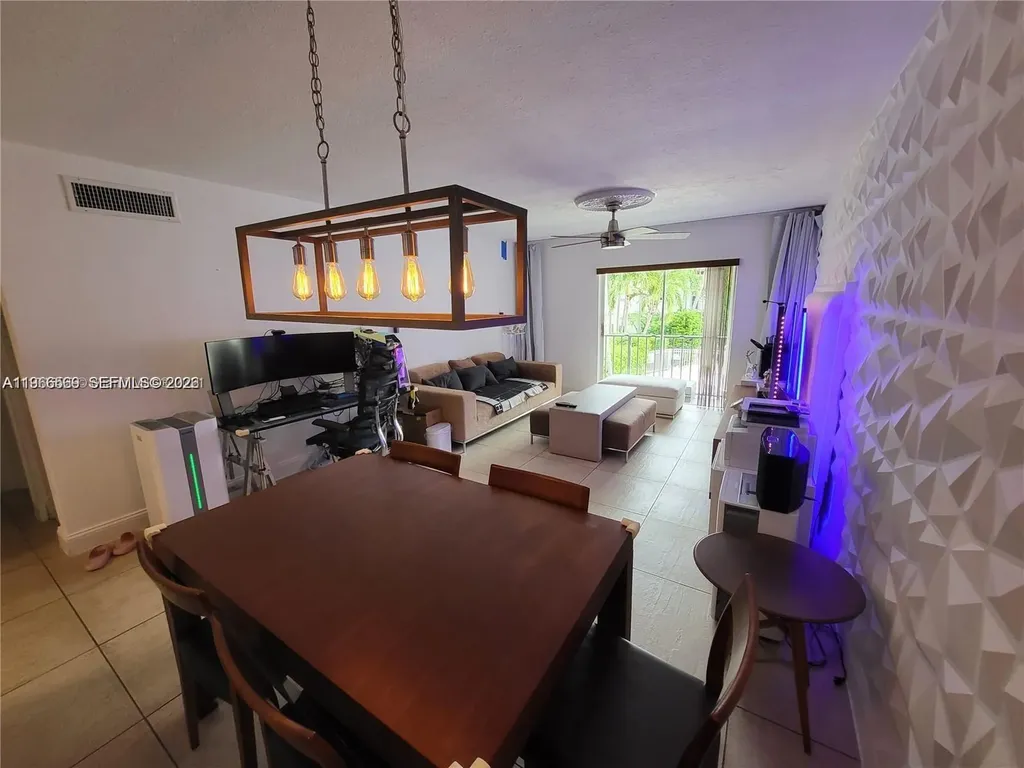 Pinecrest FL 33156