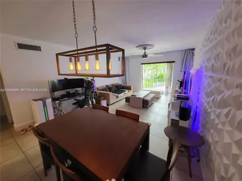 Pinecrest FL 33156