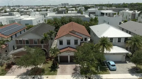 10560 NW 69 Terrace Doral FL 33178