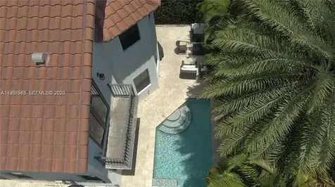 10560 NW 69 Terrace Doral FL 33178