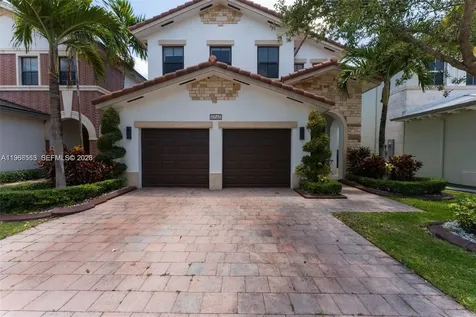 10560 NW 69 Terrace Doral FL 33178