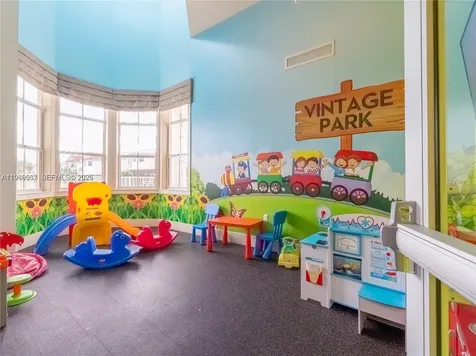 10560 NW 69 Terrace Doral FL 33178