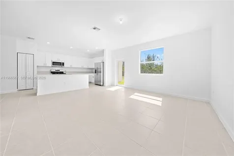 2442 SE 30th Street Homestead FL 33035