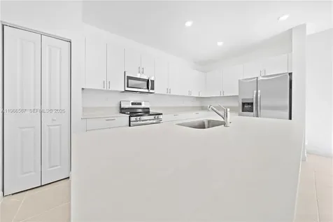 2442 SE 30th Street Homestead FL 33035