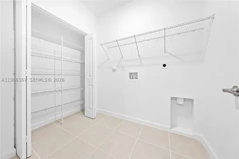 2442 SE 30th Street Homestead FL 33035